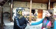 DELİGÖNÜLLLER KONAĞI’NDA KEÇE TASARIM KURSU