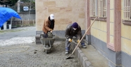 DULKADİROĞLU’NDAN CAMİ BAHÇELERİNE DÜZENLEME