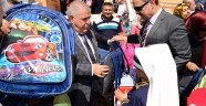 DÜNYA YEŞERSİN SLOGANIYLA 10 BİN ÖĞRENCİYE 40 BİN TOHUM