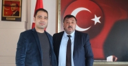 Ekinözü’nde İhtiyaç Sahibi 50 Çocuğa Bot Dağıtıldı.