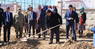 EKİNÖZÜ’NDE ÖĞRENCİLER TOPRAĞA YENİDEN HAYAT VERDİLER