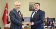 EKİNÖZÜ, YÜKSEKOKUL İSTİYOR