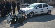 Elbistan'da otomobil ile motosiklet çarpıştı: 1 yaralı