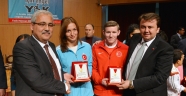 ENGELLİLERE SIRA GECESİ