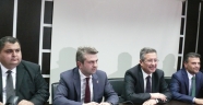 ESKİ BAŞKAN POYRAZ BAŞVURUSUNU YAPTI