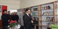 “EVLATSIZ OLUYOR AMA VATANSIZ OLMUYOR”