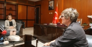 FİNLANDİYE BÜYÜKELÇİSİ VASKUNLAHTİ VE UNICEF