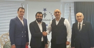 Genç Girişimci den İş Adamlarına Çağrı
