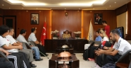 GÖRME ENGELLİ ŞAMPİYONLARDAN ŞAHİN’E ZİYARET