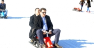 GÖRME ENGELLİLERİN KAYAK KEYFİ