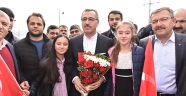 GÜNGÖR MARAŞ'A BÜYÜK BİR MUTLULUKLA DÖNÜYORUM