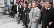 Gürz: Şehitlerimiz Kalbimizde Yaşıyor