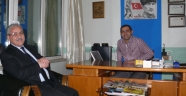 GÜVENÇER'DEN GAZETEMİZE NEZAKET ZİYARETİ