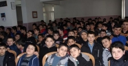 HAFIZLARA KİŞİSEL BAKIM VE SAĞLIKLI HAYAT SEMİNERİ