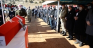 Hakkari'de çığ düşmesi sonucu şehit olan asker Kahramanmaraş'ta son yolculuğuna uğurlandı