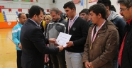 HENTBOL'DA KUPALAR SAHİPLERİNİ BULDU