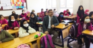 İL MÜDÜRÜ KAHRAMAN, ZEKERİYA TANRIVERDİ İMAM HATİP ORTAOKULU’NU ZİYARET ETTİ