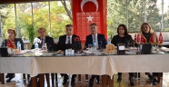 İYİ PARTİ KURUCU İLÇE BAŞKANLARI BASINLA BULUŞMASI