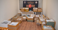 Kahramanmaraş'ta 16 bin kaçak cep telefonu parçası ve aksesuarı ele geçirildi
