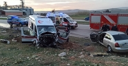 Kahramanmaraş'ta ambulans ile otomobil çarpıştı: 3 ölü, 3 yaralı