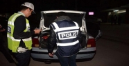 Kahramanmaraş'ta asayiş uygulamasında yakalanan 35 kişi tutuklandı