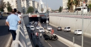 Kahramanmaraş'ta devrilen otomobilin sürücüsü yaralandı