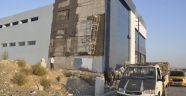 Kahramanmaraş'ta iskele halatının kopması sonucu 2 işçi yaralandı