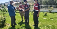 Kahramanmaraş'ta jandarmanın bulduğu yaralı atmaca koruma altına alındı
