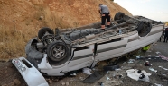 Kahramanmaraş'ta minibüsün devrilmesi sonucu 13 kişi yaralandı