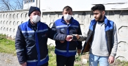 Kahramanmaraş'ta temizlik işçisi bulduğu cüzdanı sahibine teslim etti