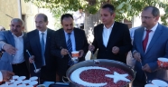 KIZ İMAM HATİP’TE 3 BİN KİŞİLİK AŞURE