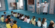 Kreş Çocuklarının Camiler Haftası Ziyareti