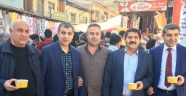 MADO’DAN ARASA CAMİ’DE AŞURE ZİYAFETİ