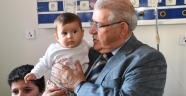 Mahçiçek’ten Çocuk Hastalara Sürpriz Ziyaret