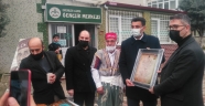 Mesafeler Uzak Gönüller Yakın
