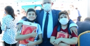 Onikişubat Belediyesi’nden Öğrencilere Hediye Kuran-ı Kerim