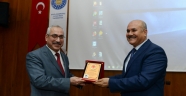 Osmaniye Anadolu İmam Hatip Lisesi Öğrencileri, Rektör Deveci’yi Ziyaret Etti