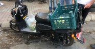 Otomobille çarpışan elektrik bisiklet sürücüsü yaralandı
