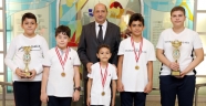 ÖZEL SANKO OKULLARI SATRANÇ TURNUVASINDAN 4 KUPA İLE DÖNDÜ