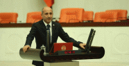 Öztunç Çocuklar İçin Harekete Geçti; ‘Biri Yıkılmak Üzere, Biri Faaliyete Alınmadı!’