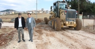 PAZARCIK BELEDİYESİ TARAFINDAN ZEMİN MALZEME SERME ÇALIŞMALARI DEVAM EDİYOR