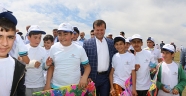 PAZARCIK BELEDİYESİNDEN, ÇOCUKLARA GÖKYÜZÜ HEDİYESİ