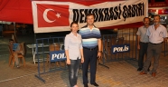 PAZARCIK İLÇESİ DEMOKRASİ NÖBETİNİ TAMAMLADI
