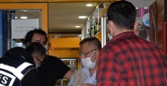 Polisin çilingirle girdiği tekel bayisi yine satış yaparken yakalandı