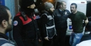 Pompalı tüfek ile infaz etti
