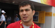 ŞAMPİYON GÜREŞÇİ ŞEREF EROĞLU FAİR-PLAY ÜNİVERSİTELER KERVANI’NDA