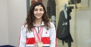 SANKO OKULLARI YÜZÜCÜSÜ BÖLGE BİRİNCİSİ OLDU