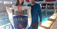 SANKO OKULLARI YÜZÜCÜSÜ DENİZ AY 4 ALTIN MADALYA KAZANDI