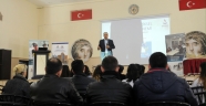 SANKO ÜNİVERSİTESİ NİZİP İLÇESİ’NDE BİLGİLENDİRME YAPTI