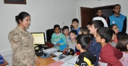 Suriyeli öğrencilerden